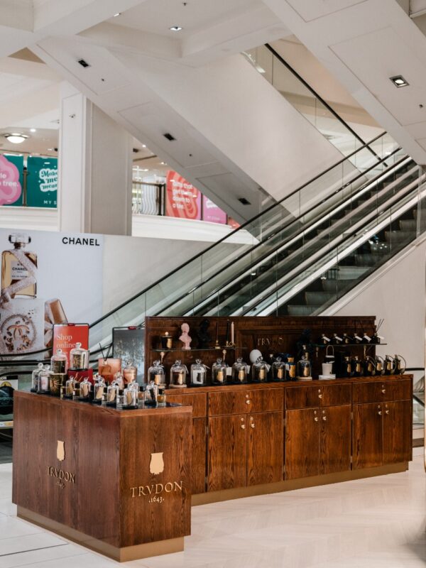 #338 Trvdon Kickers Myer Sydney Newstand Shopfitters 2.1