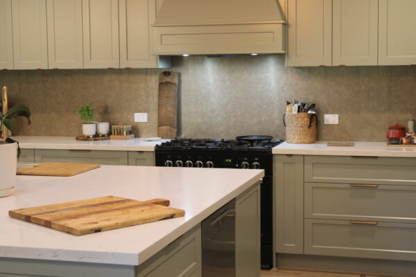 609 Gilt Aluminium - Image 3