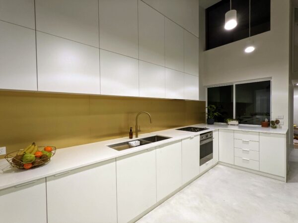 904 Brushed Light Brass Aluminium - Image 10