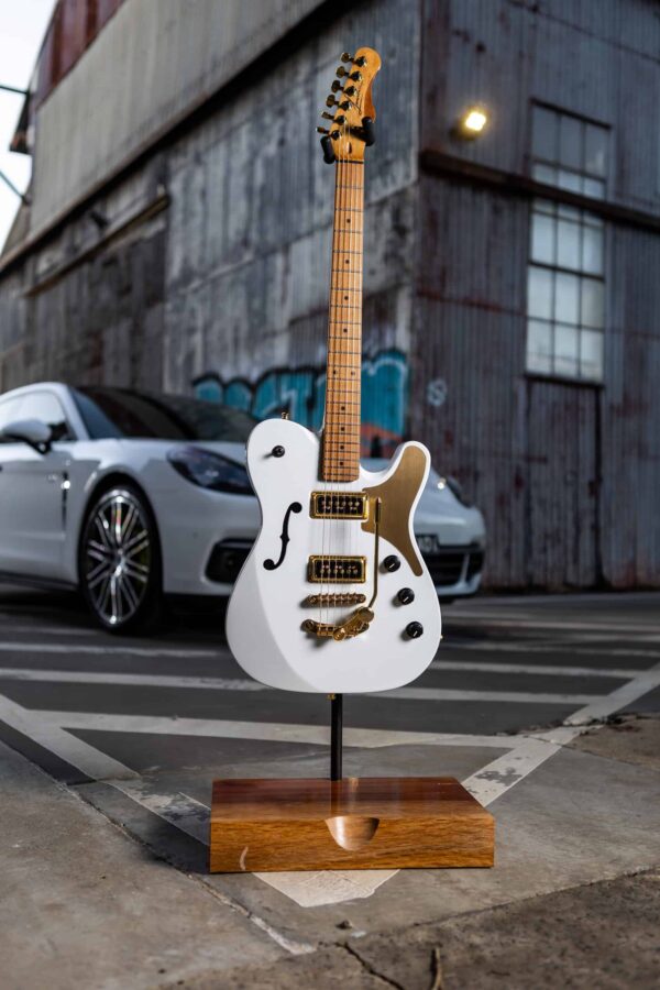 931 Brushed Golden Aluminium - Image 12