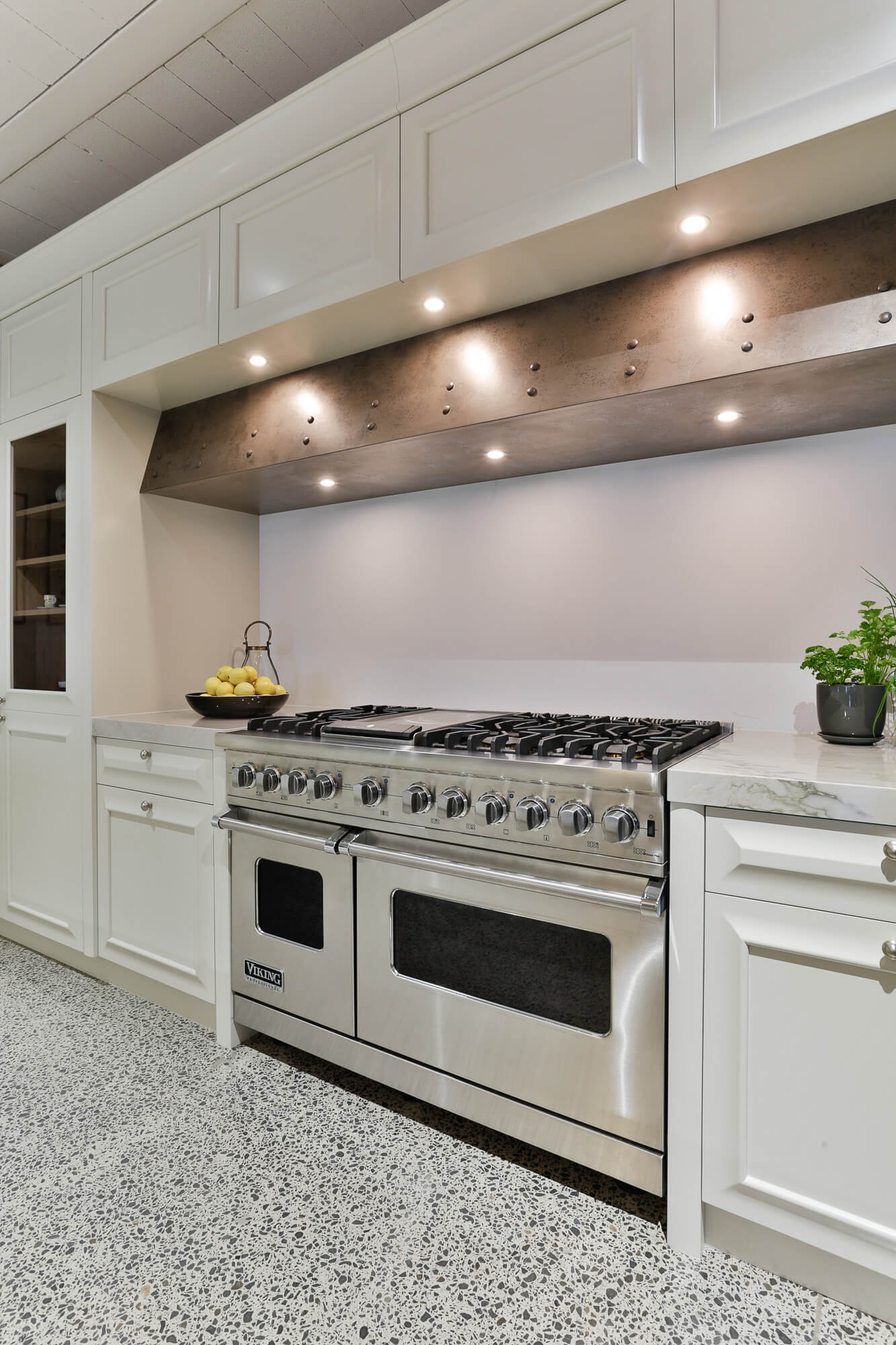 A18 Bronze rangehood A18 Bronze rangehood